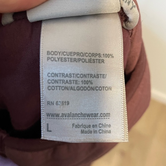 𝅺Avalanche Purple Pull Over Sweater - Picture 10 of 13